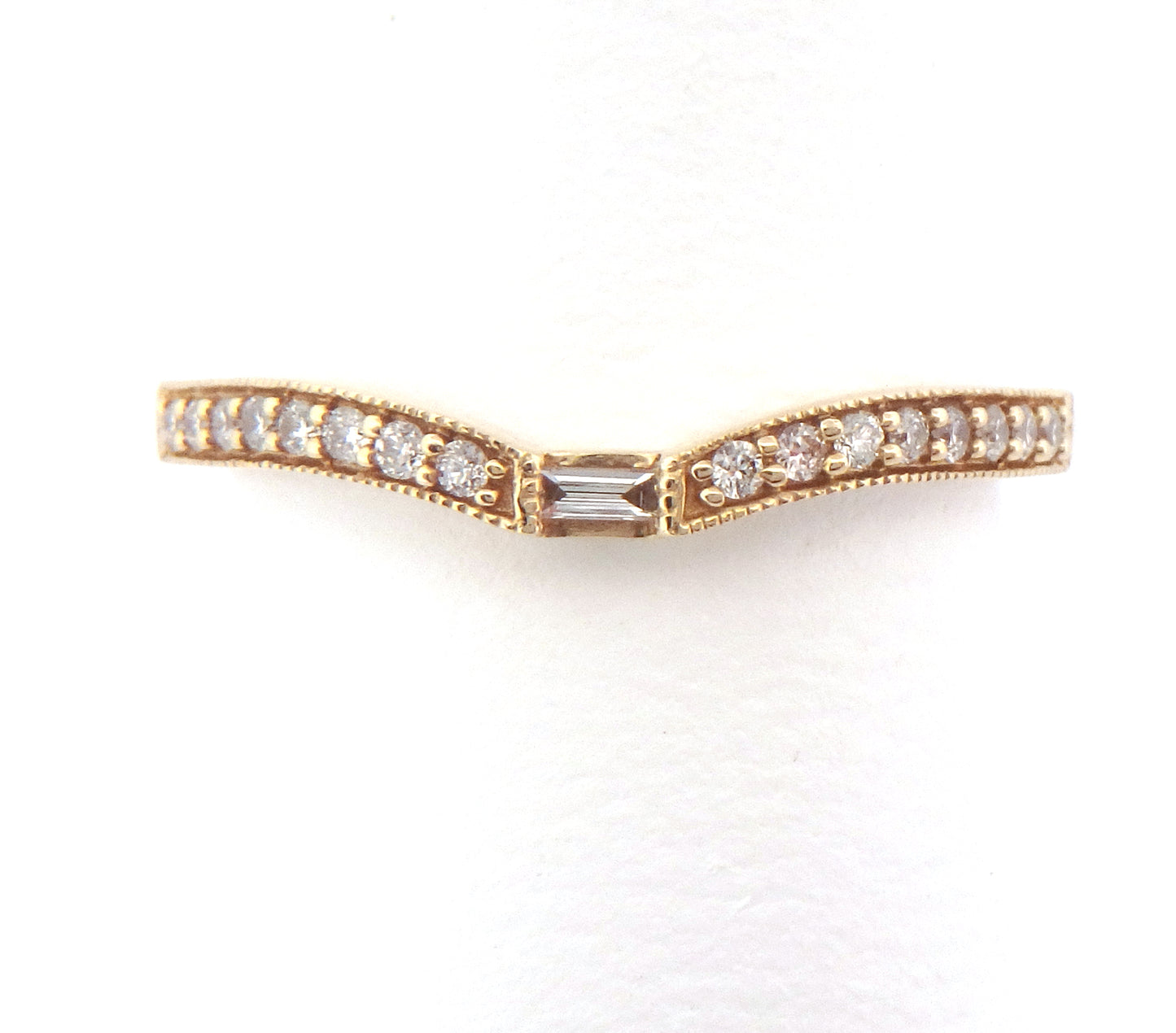 Baguette and Round Diamond Curved Band