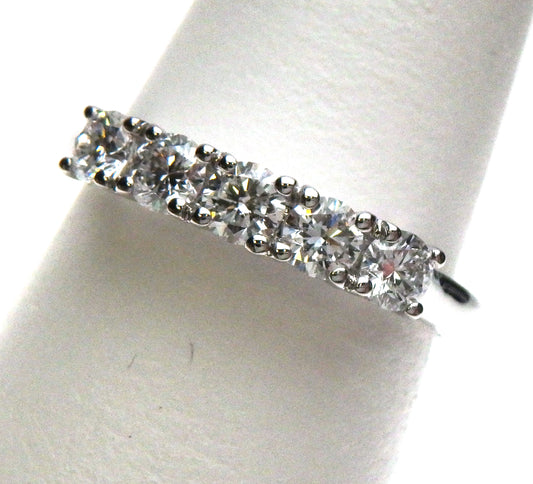 Lab Grown Diamond 5 Stone Band