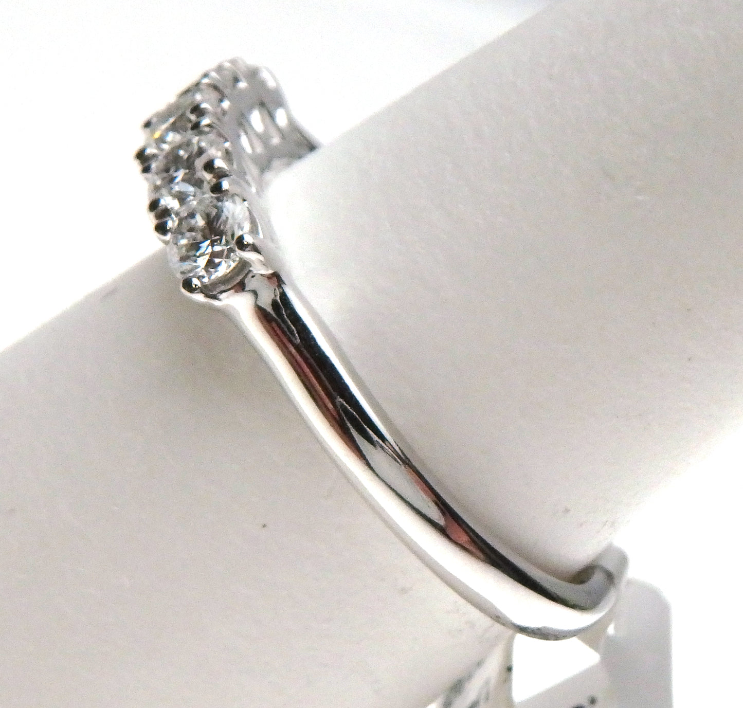 Lab Grown Diamond 5 Stone Band