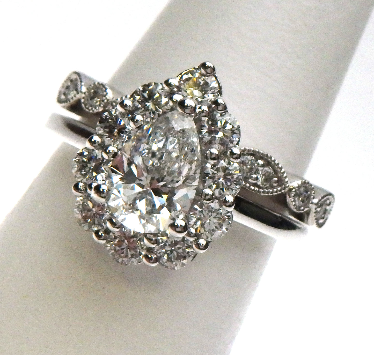 Lab Grown Diamond Pear Halo Wedding Set