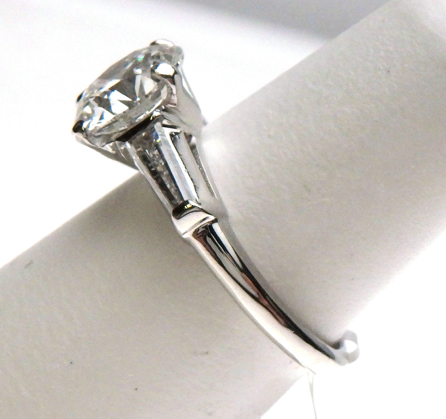 Lab Grown Round with Natural Baguette Diamonds Platinum Engagement Ring