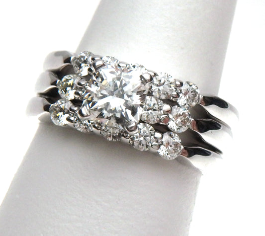 Hearts on Fire Radiant Cut and Round Diamond Wedding Set
